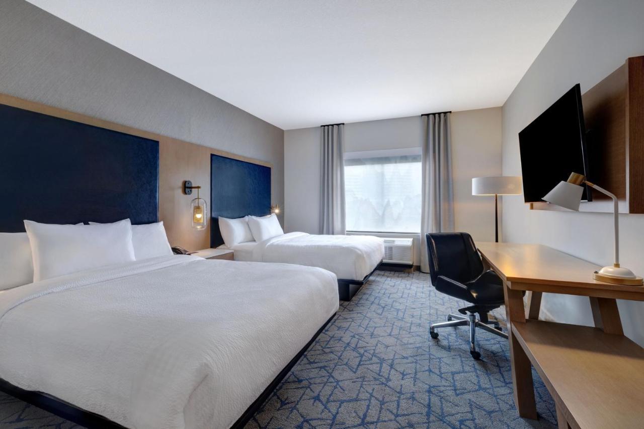 Fairfield By Marriott & Downtown